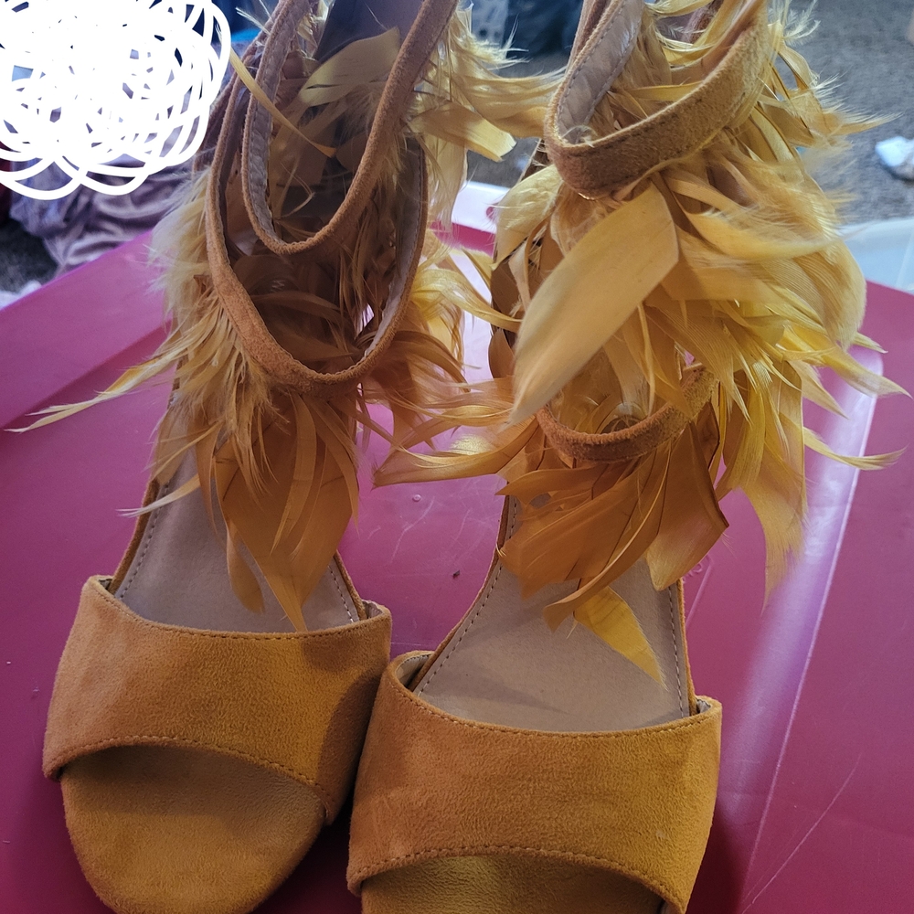 Feathered Yellow Women's Sandals